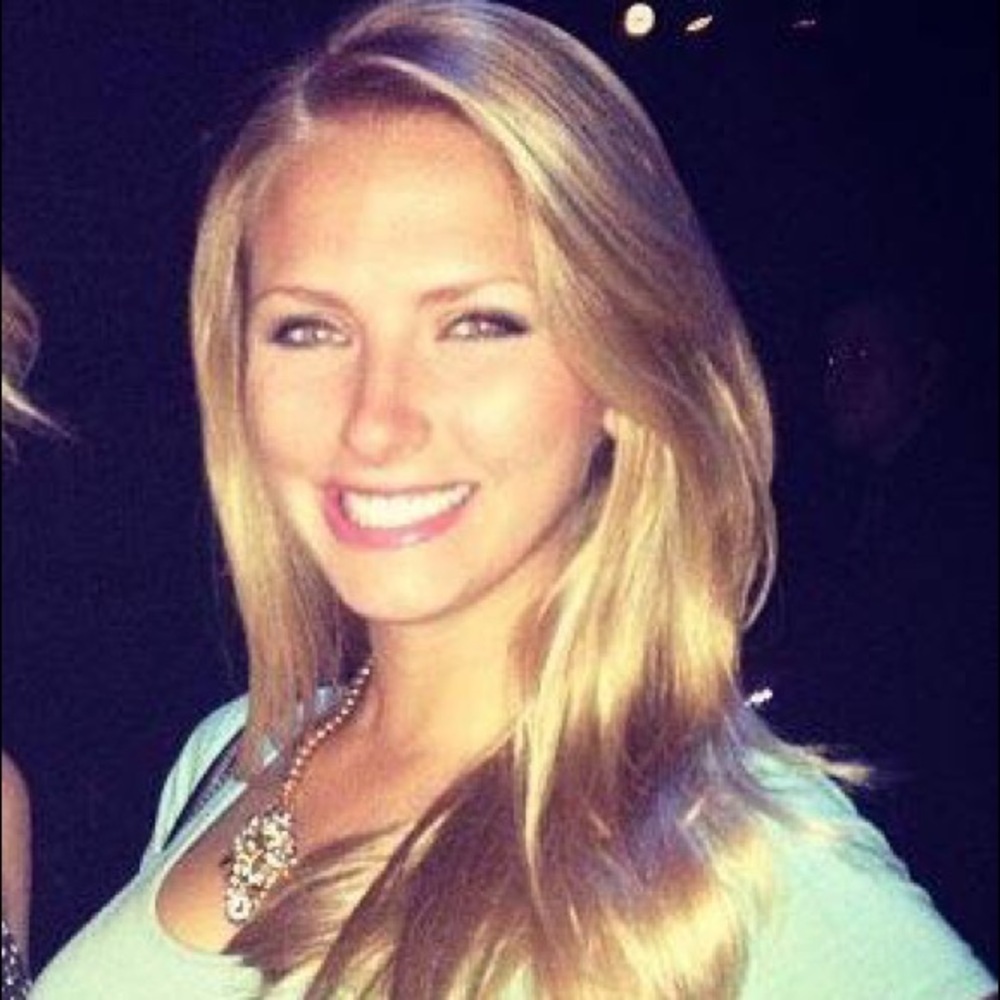 Meet your Posher, Lauren